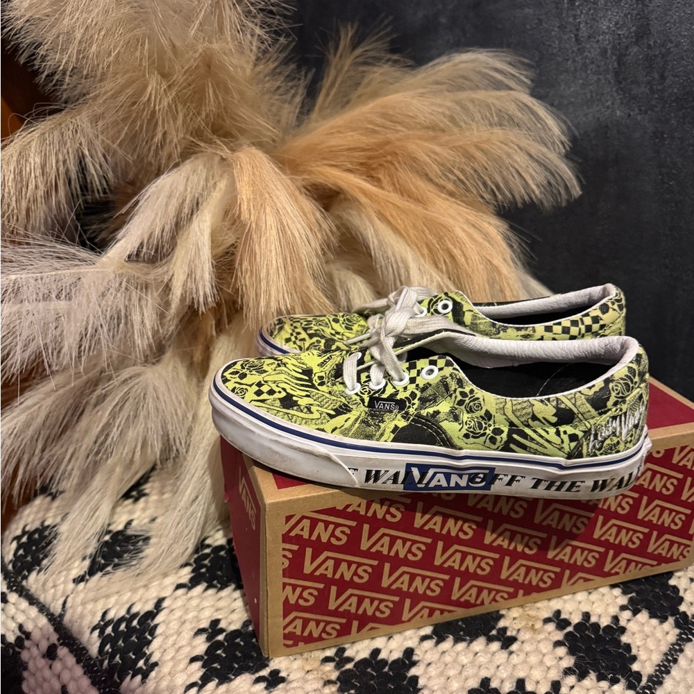 Vans Neon Yellow Graphic Low-Tops